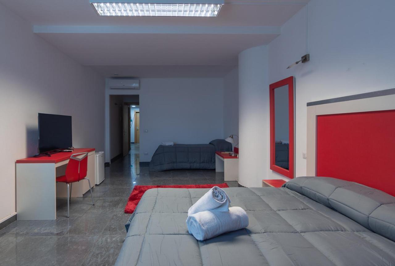Delta Rooms Olbia Exterior foto