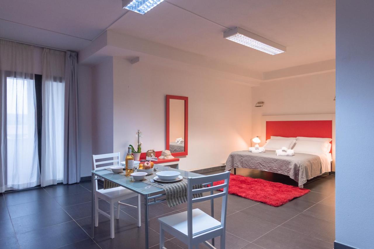 Delta Rooms Olbia Exterior foto