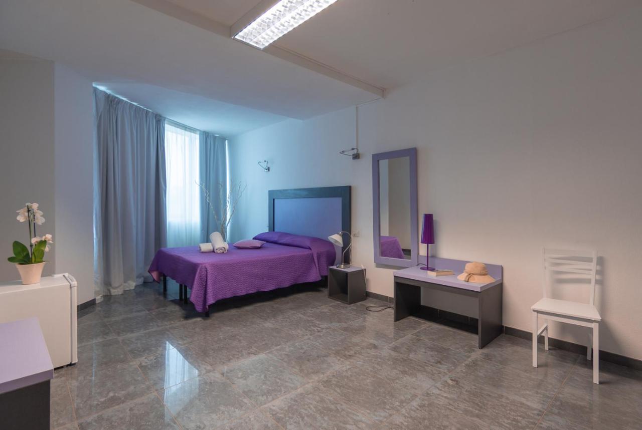 Delta Rooms Olbia Exterior foto