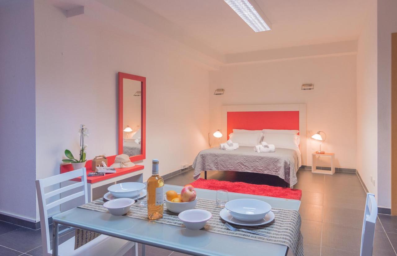Delta Rooms Olbia Exterior foto